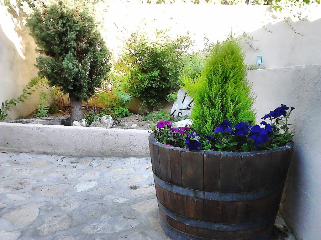El Jardincillo Guest House Robledo de Chavela Exterior photo