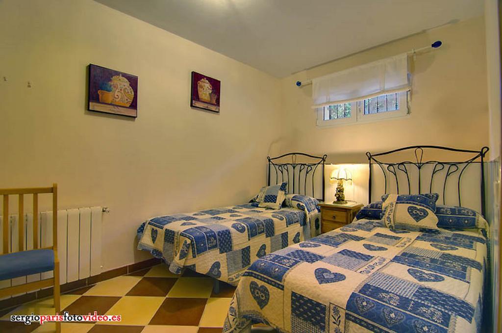 El Jardincillo Guest House Robledo de Chavela Exterior photo